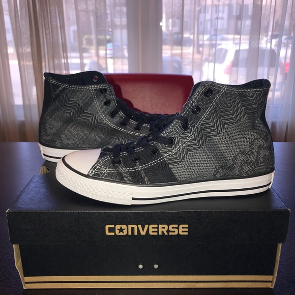Converse All Star (New Never Worn) - Picture 4 of 5